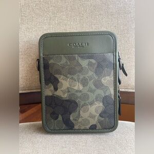 NWT！COACH SULLIVAN CROSSBODY IN SIGNATURE CAMO PRINT（COACH CW334）fast shipping